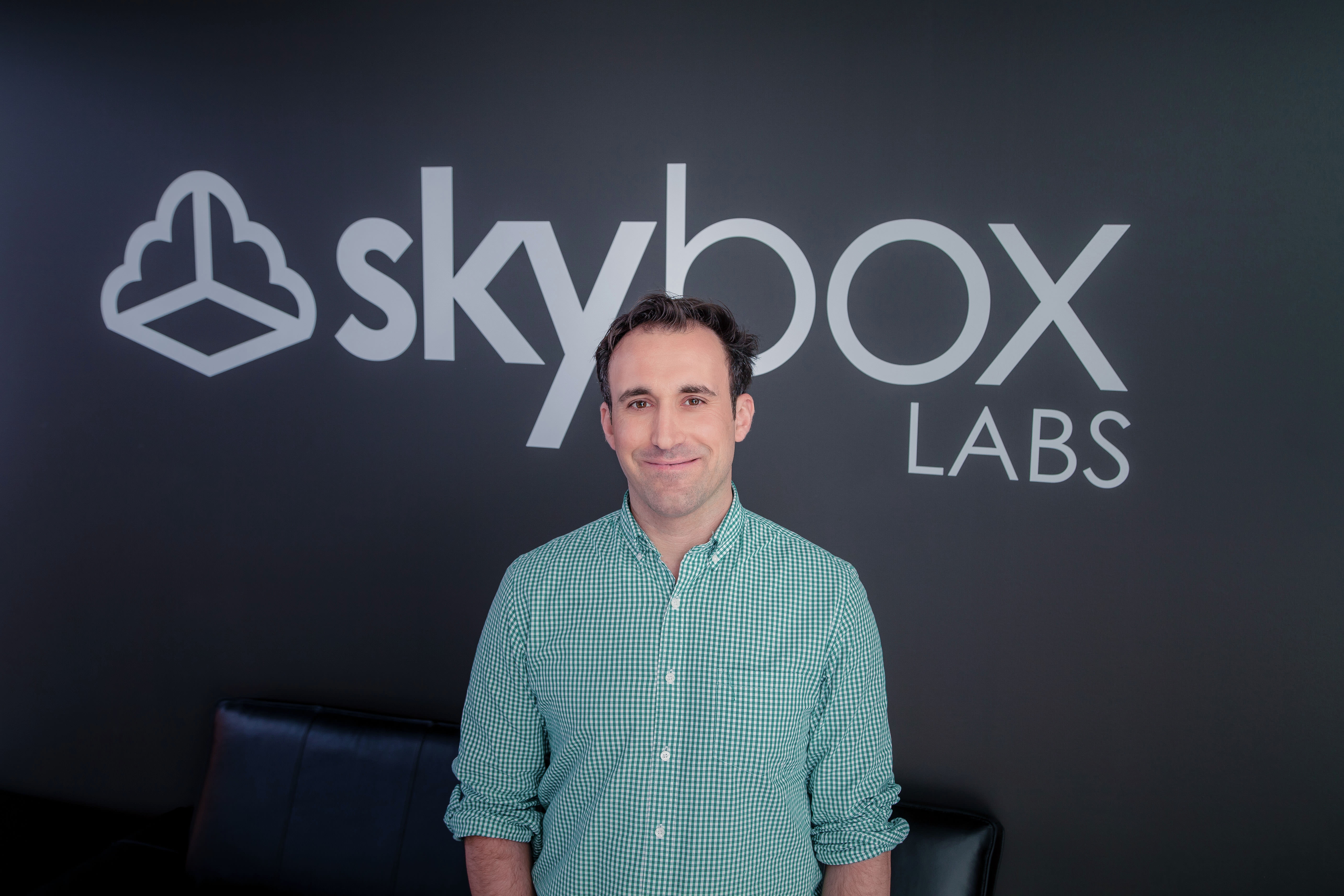 rk-DerekMacNeil-0222 (2).jpg