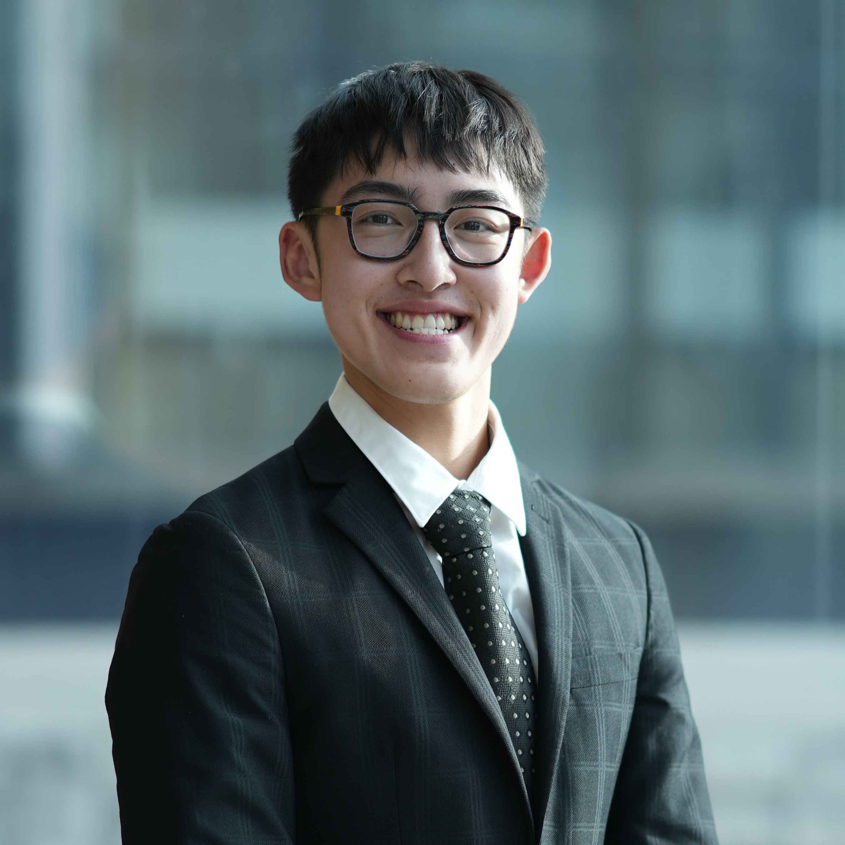 Ronald Chen Headshot